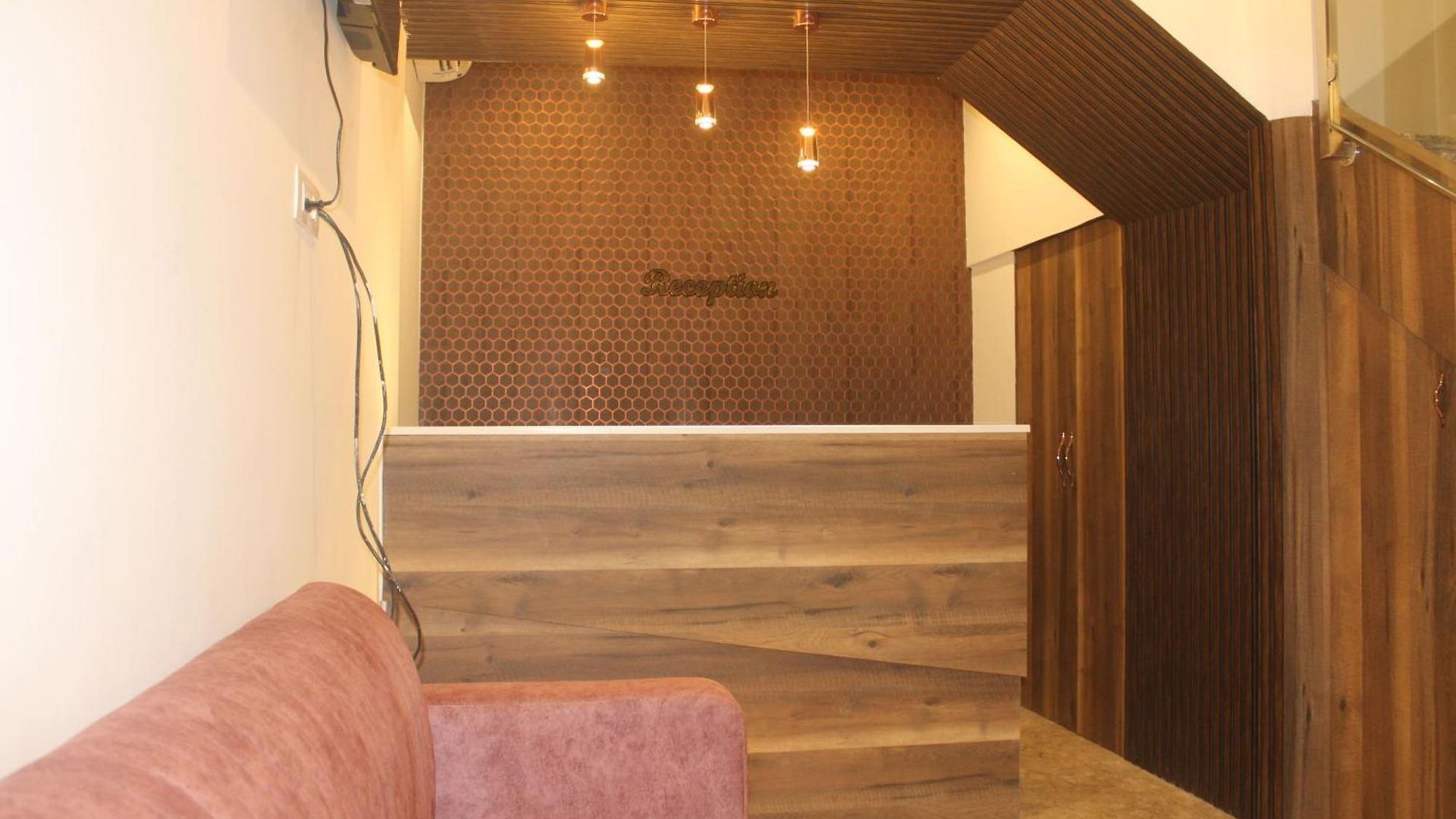 Hotel Metro 3*