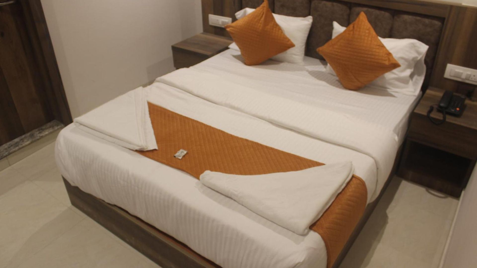 Metro Hotel Mumbai