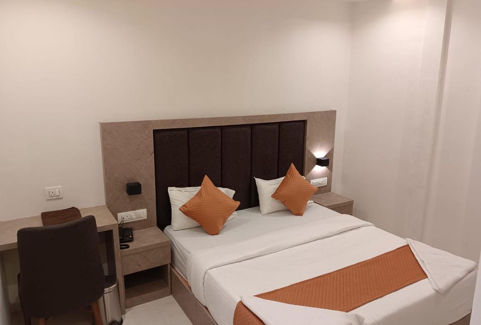 Metro Hotel Mumbai