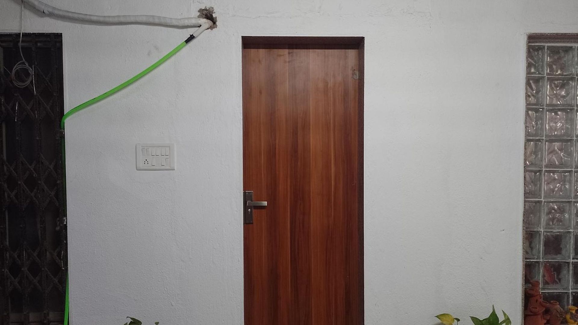 Homestay Ebony - Ac, Kitchenette, Ensuite, Independent Mumbai