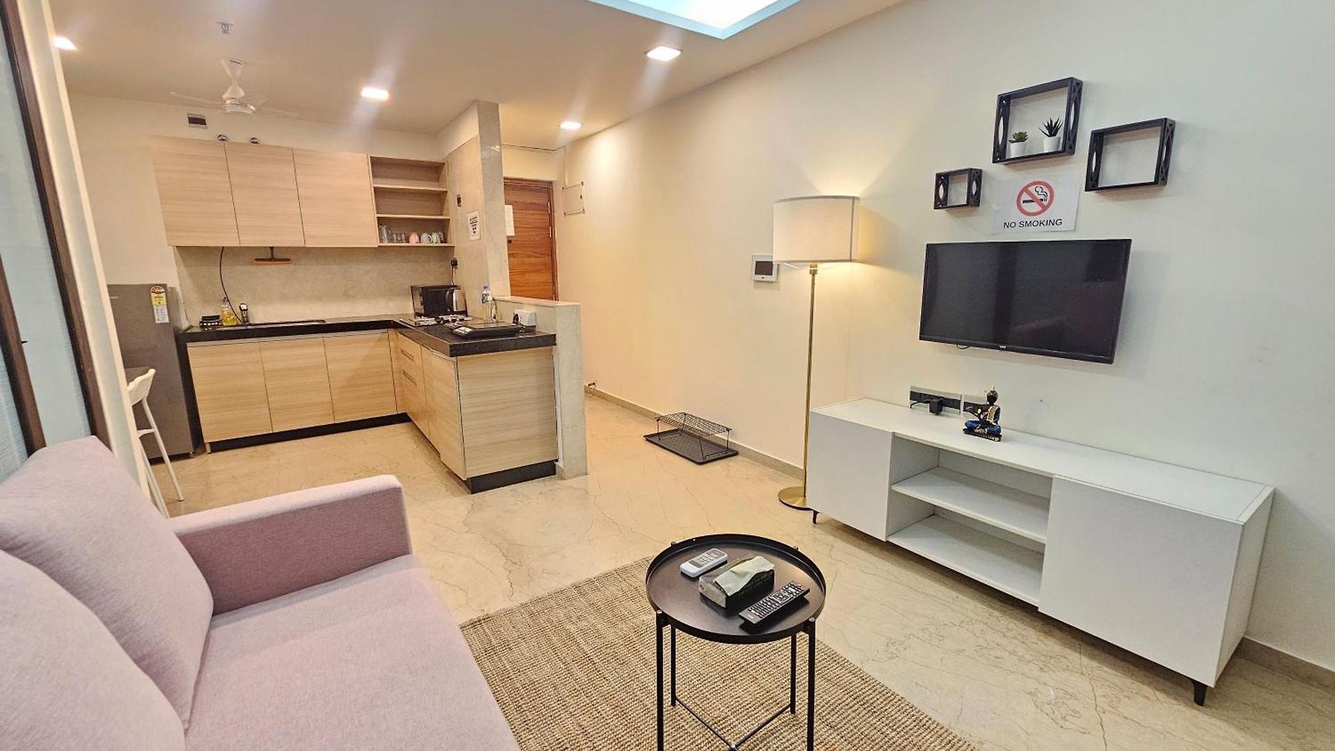 Lite - Kurla West Apartment *