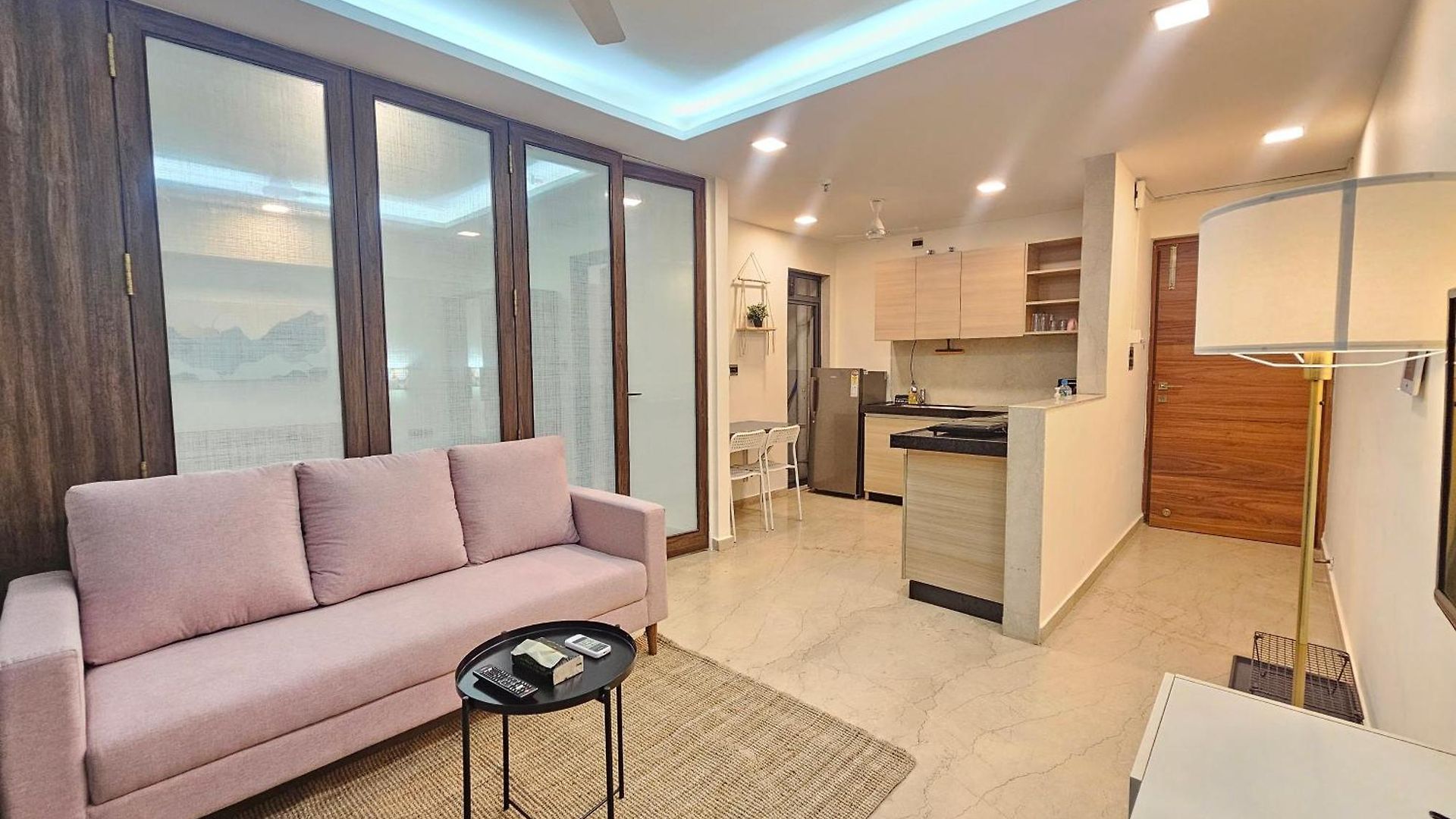 Apartment Lite - Kurla West Mumbai
