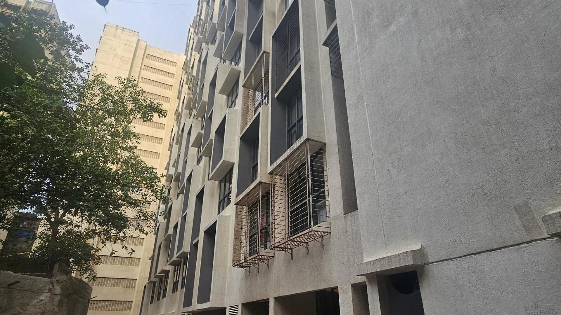 Lite - Kurla West Mumbai