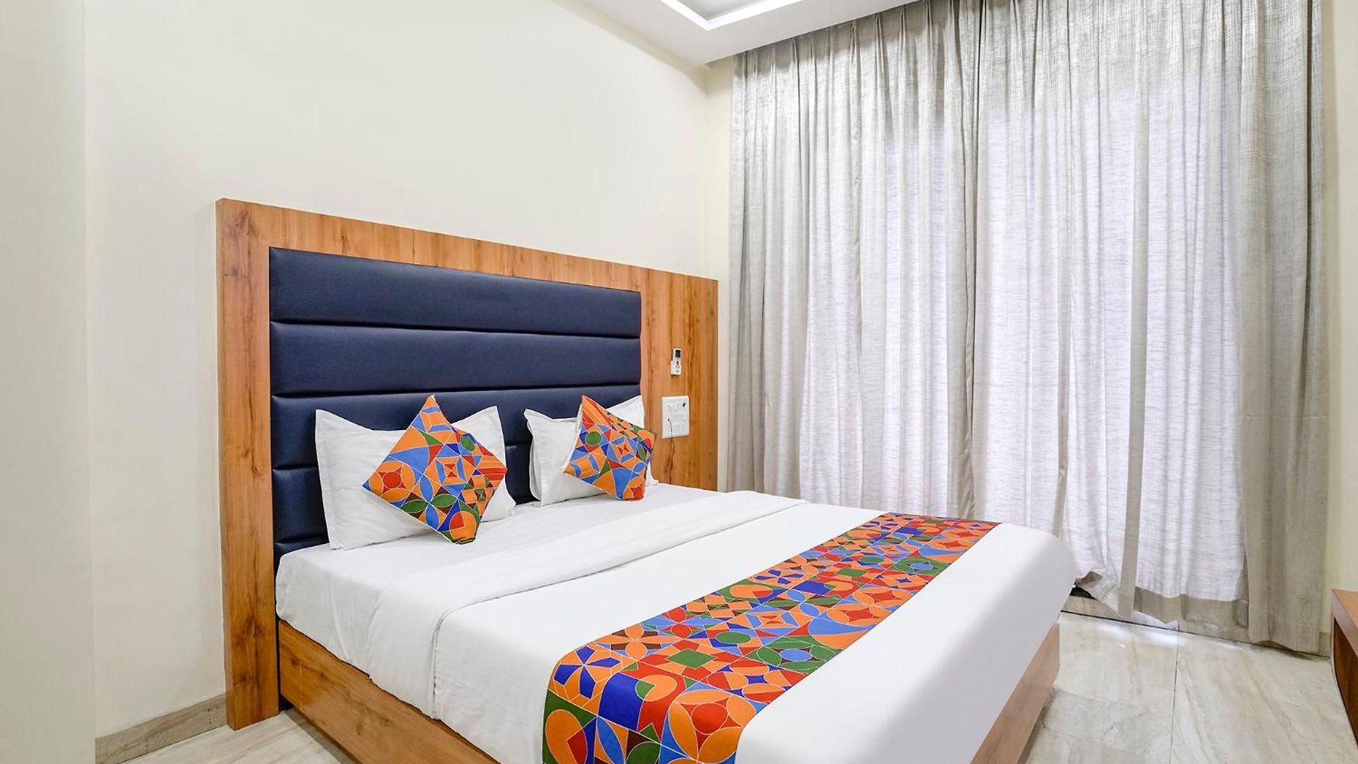 Guest house Fabhotel National 3*