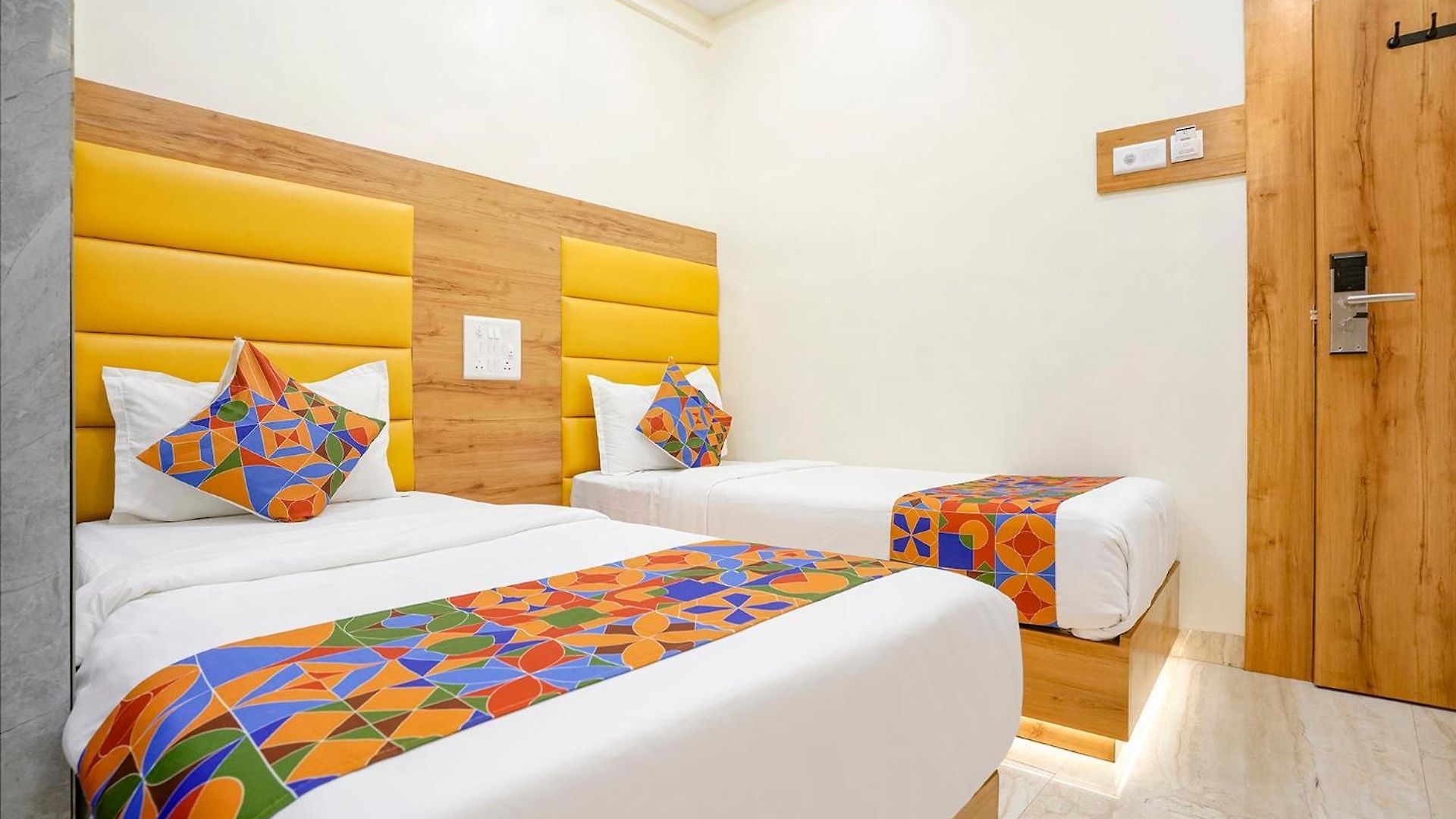 Guest house Fabhotel National