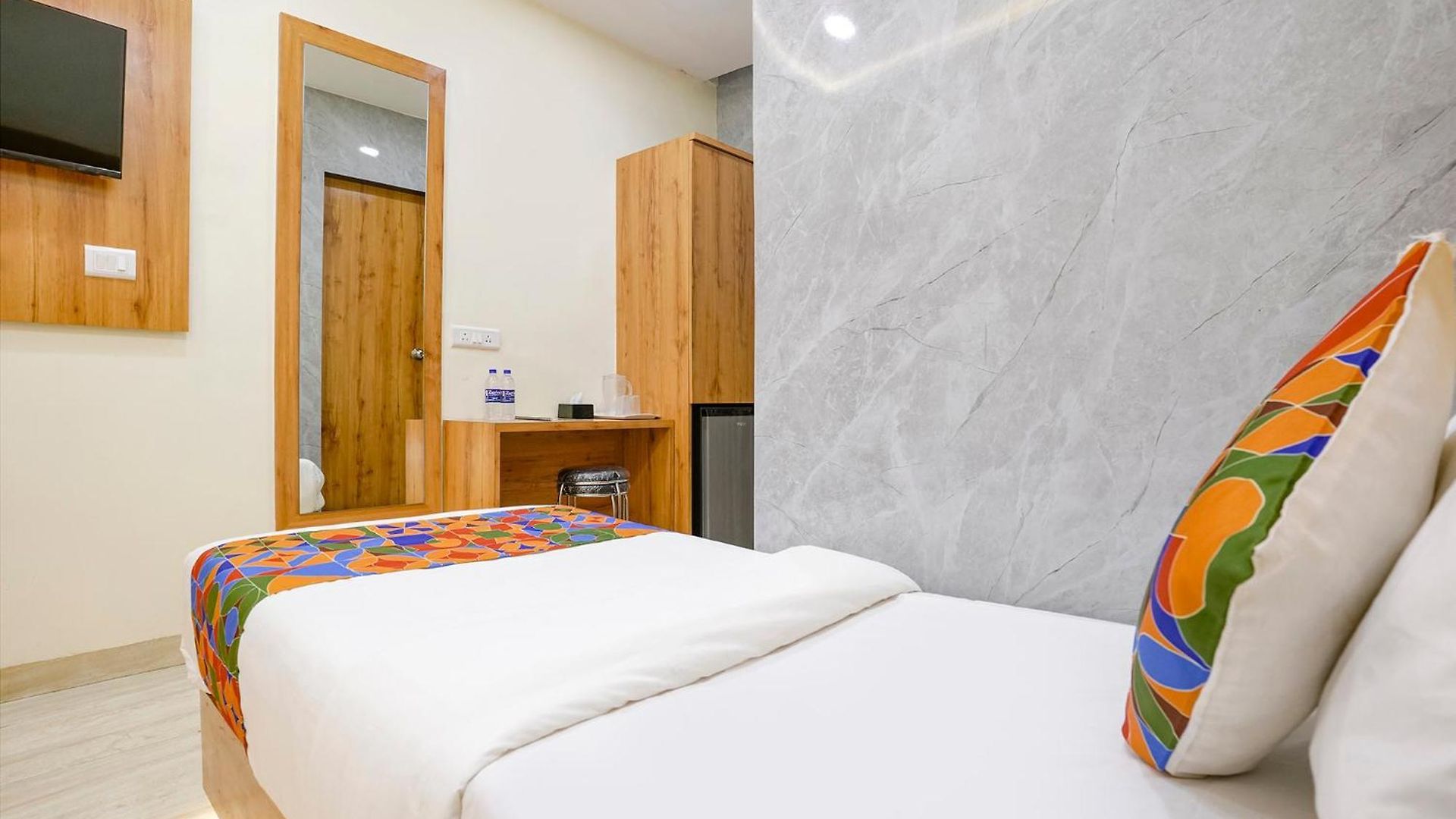 Fabhotel National Guest house