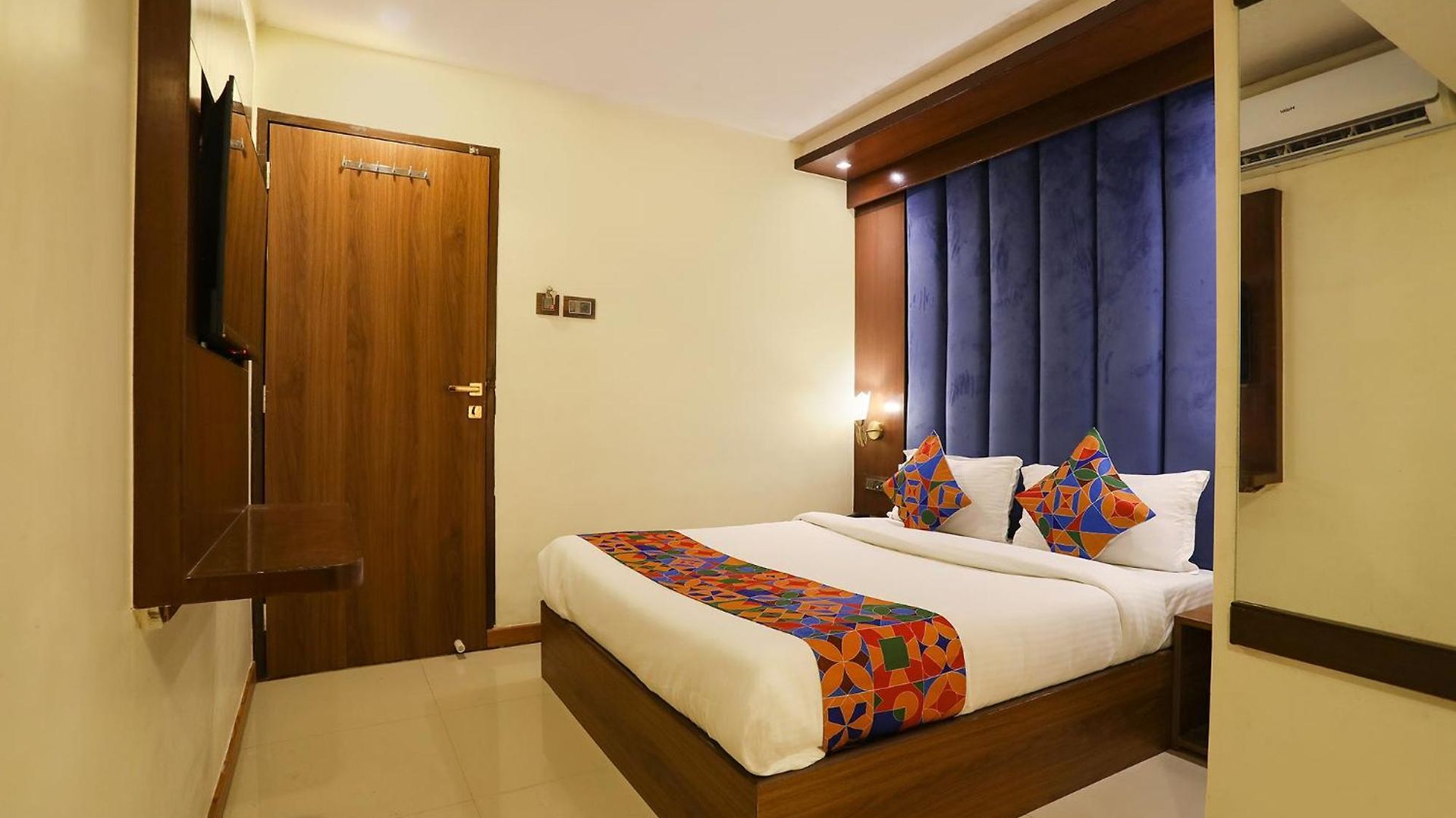 Fabhotel Rio - Nr International Airport Mumbai