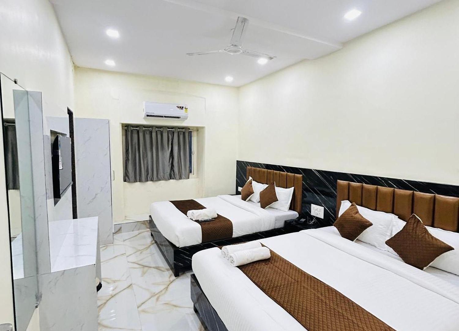 Hotel Rinza Residency Mumbai