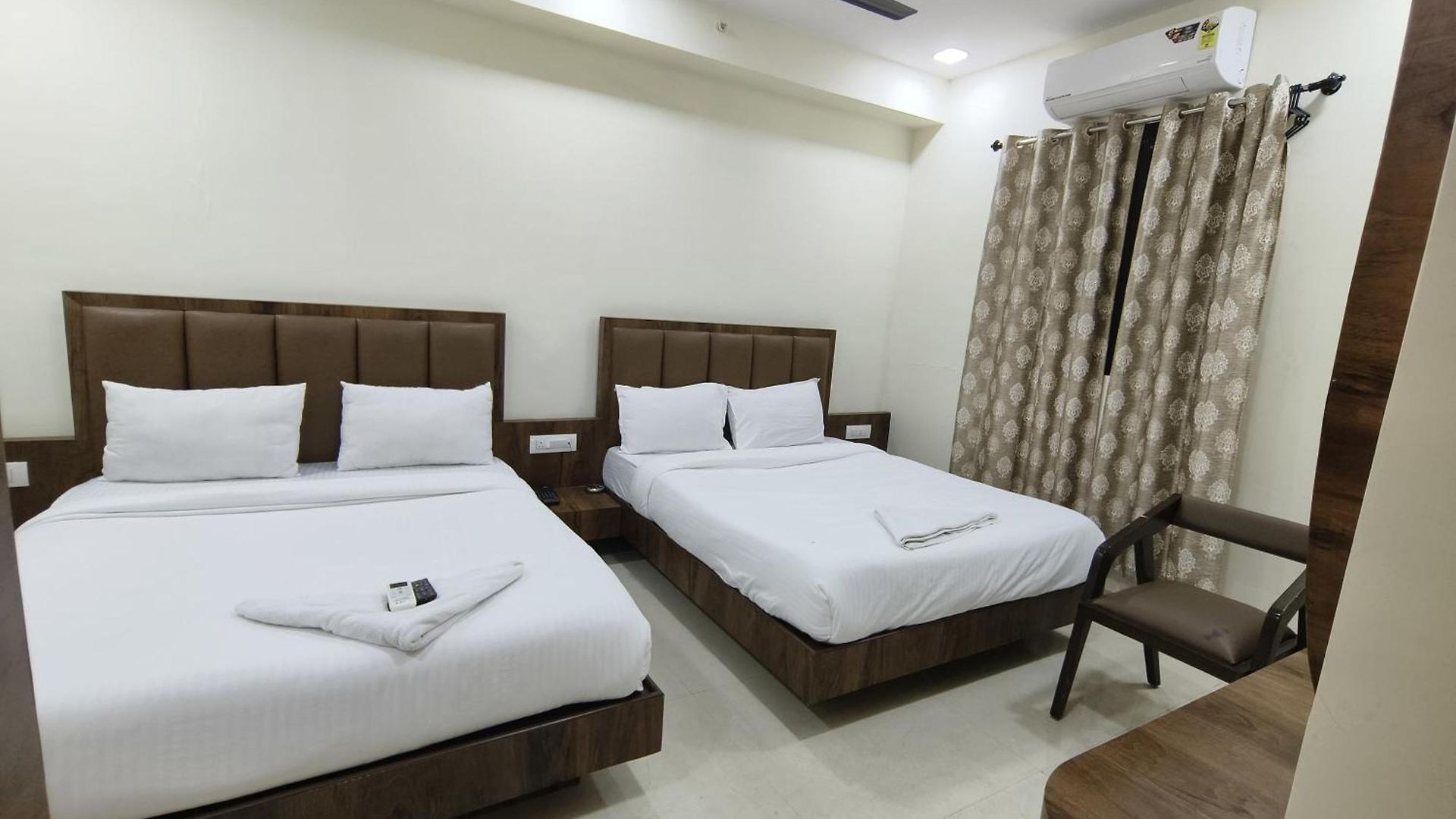 Grace Executive - South 3*