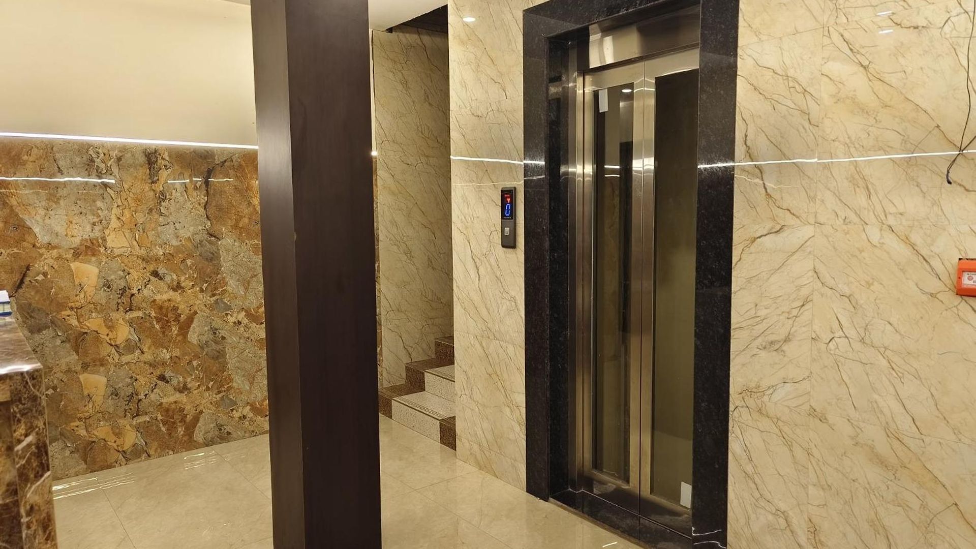 Hotel Grace Executive - South Mumbai