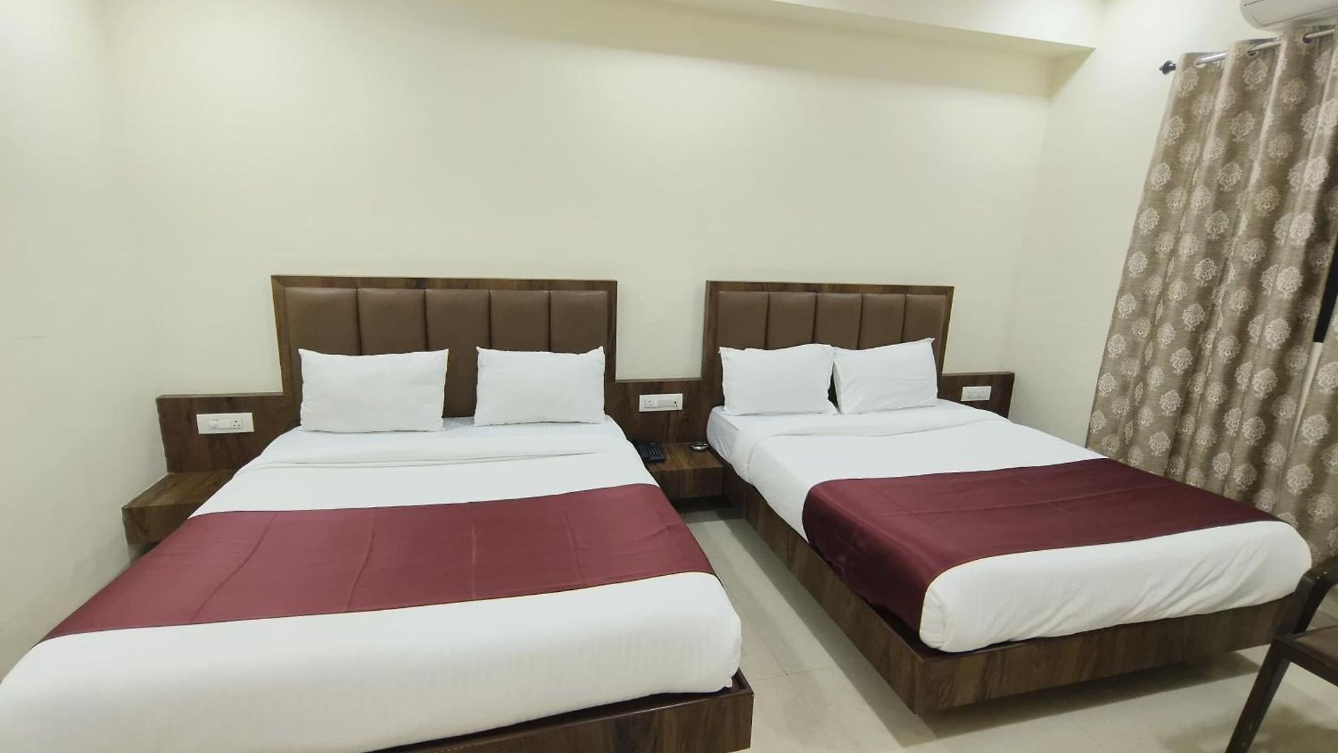 Hotel Grace Executive - South Mumbai
