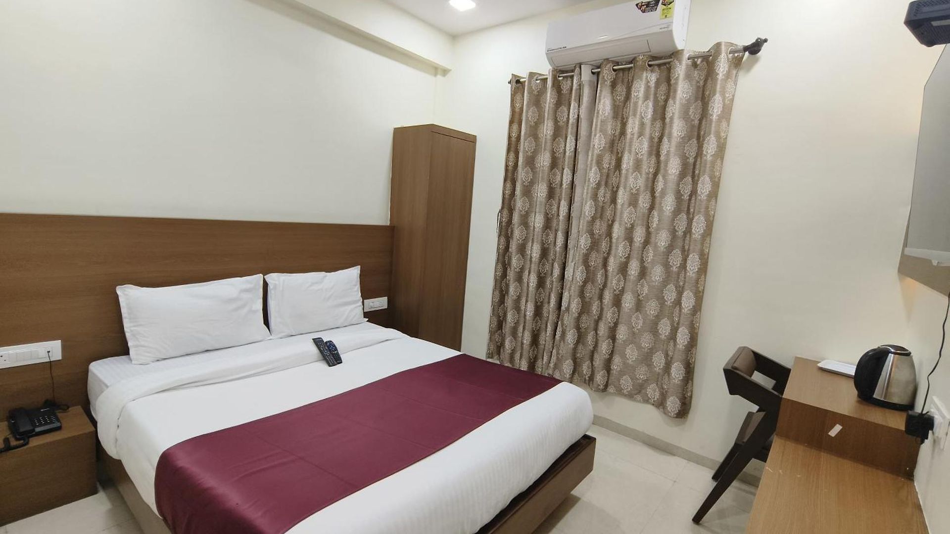 Hotel Grace Executive - South