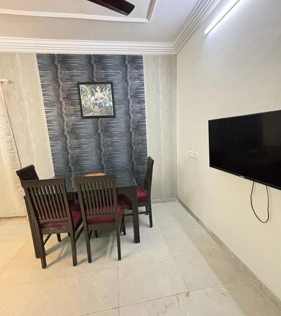 Apartment Ivy Aristo, Private 1 Bhk In Heart Of Lokhandwala, Andheri Mumbai