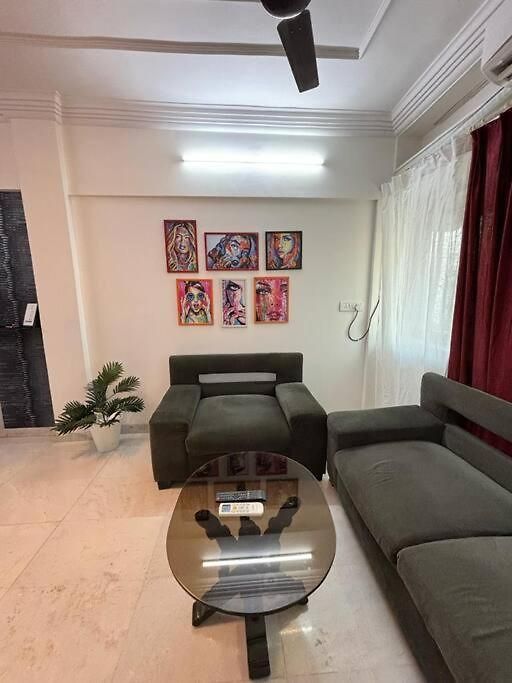 Apartment Ivy Aristo, Private 1 Bhk In Heart Of Lokhandwala, Andheri
