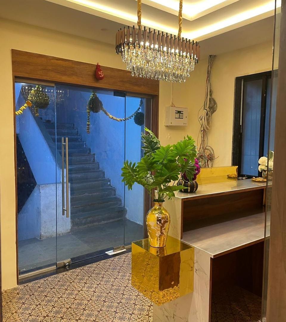 Sai Palace- Near Tata Memorial Hospital Hotel