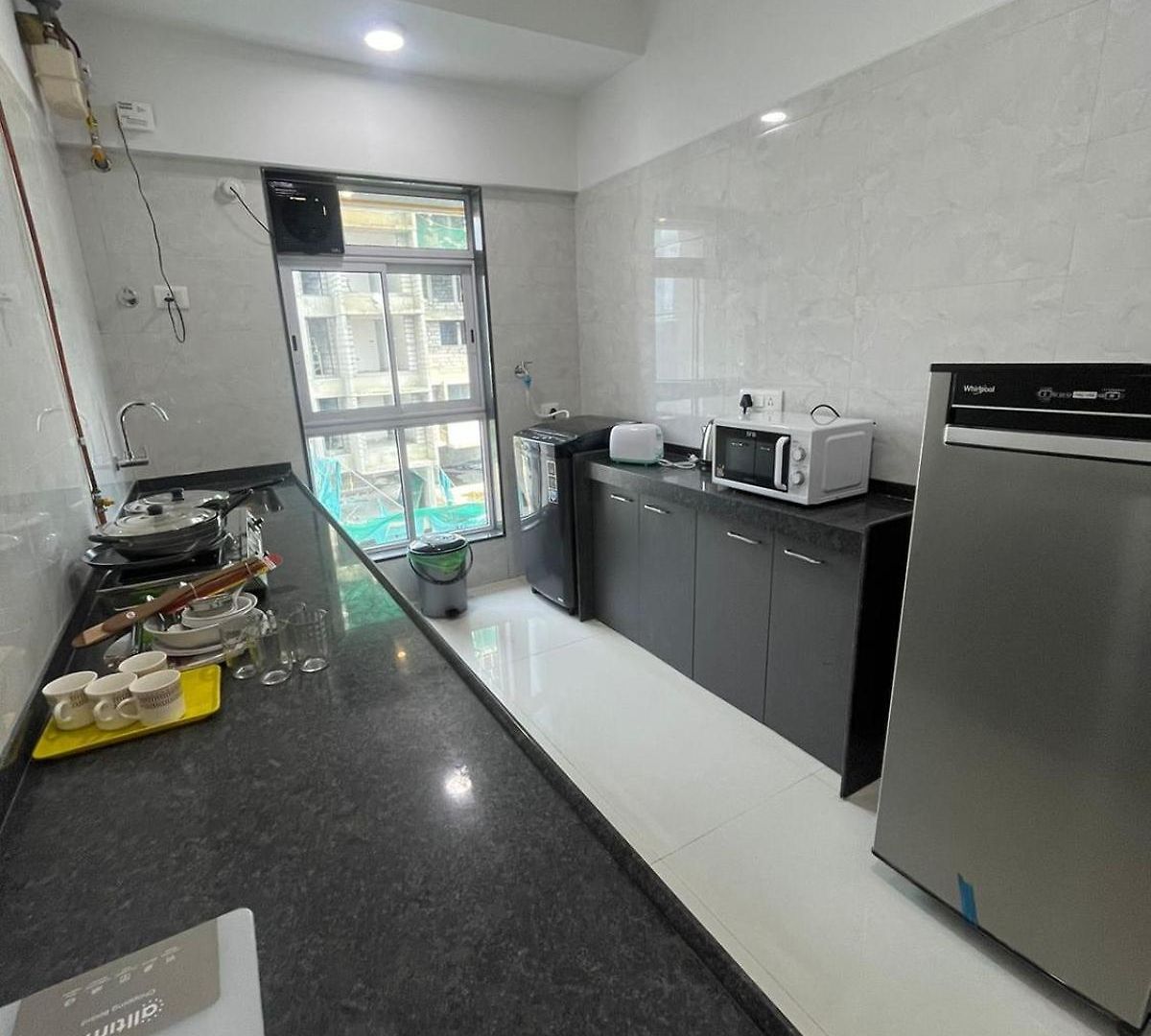 Hsquare Luxury Goregaon Mumbai