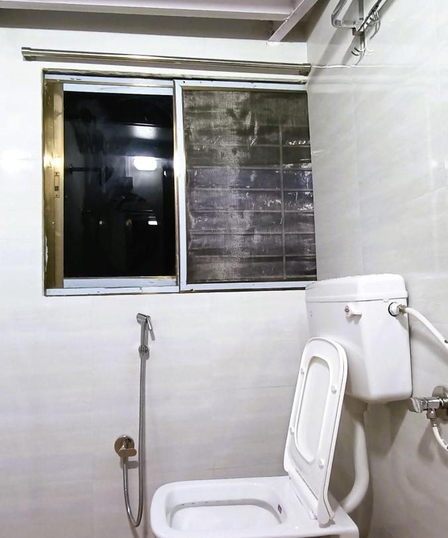 The Aroma Backpackers Hostel *