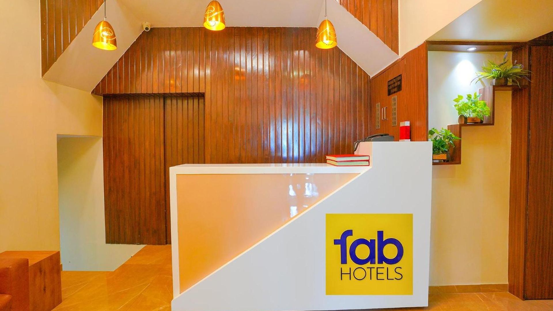 Fabexpress Colaba Grand - 700m From Gateway Of India Hotel Mumbai