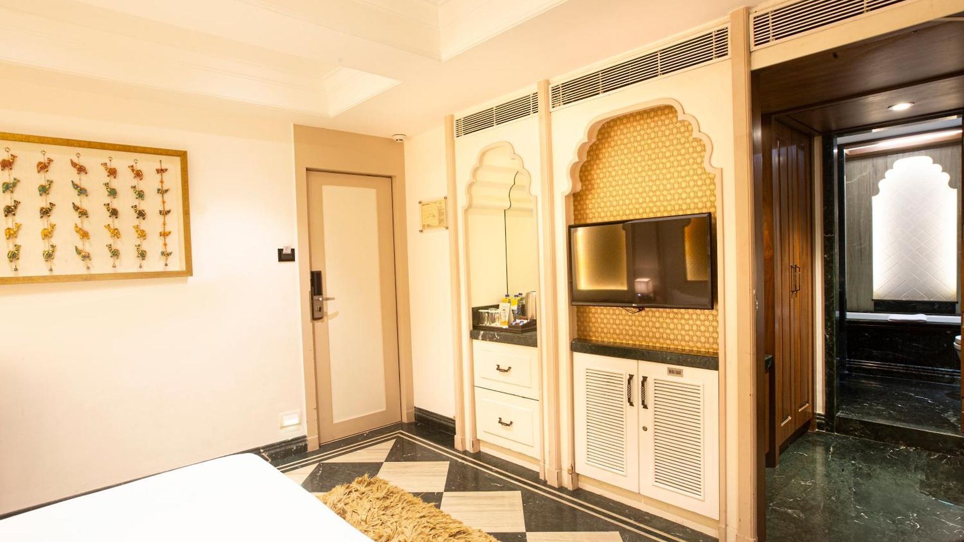 Bawa Continental Mumbai
