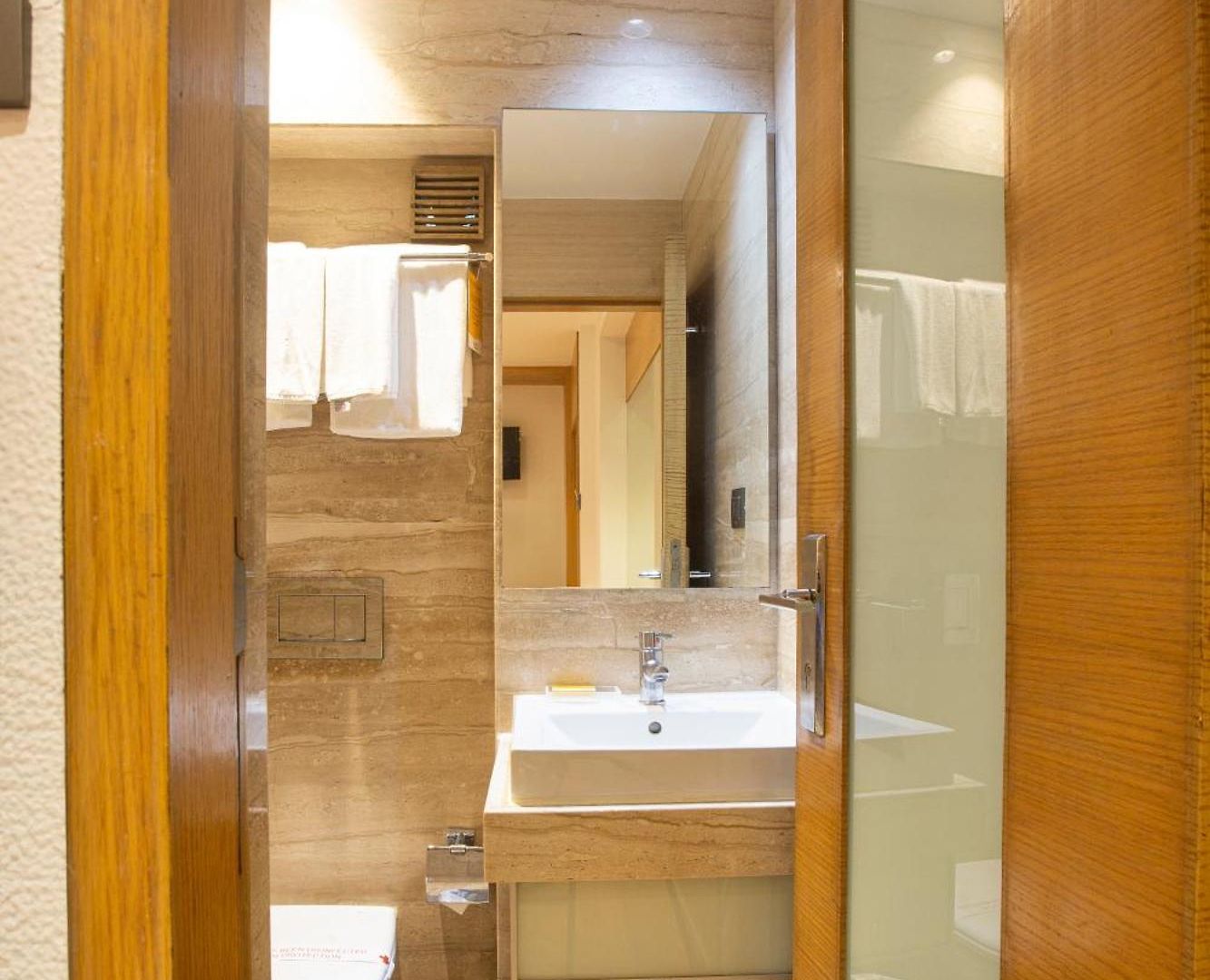 Hotel Bawa Continental 3*