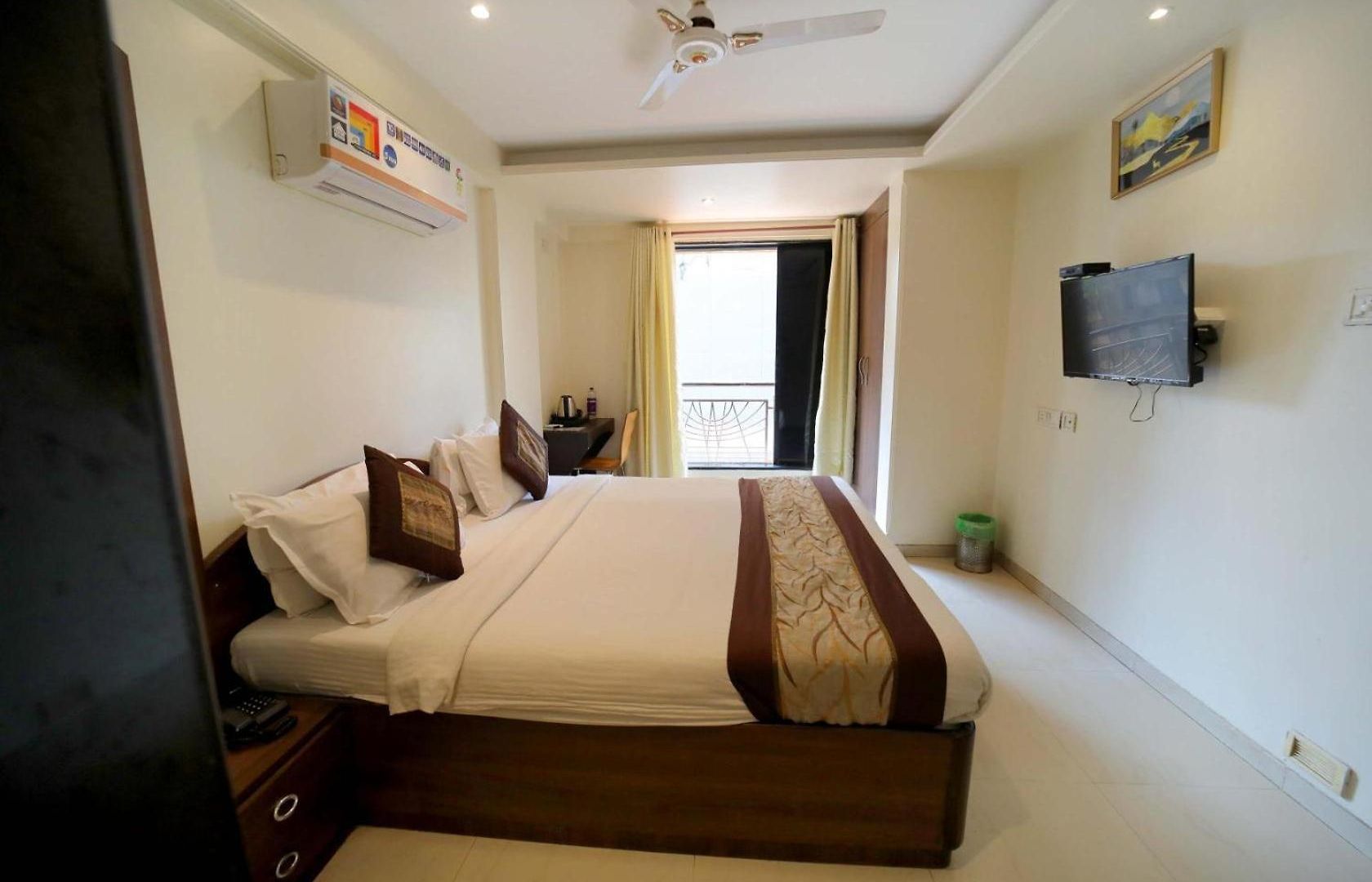 Hotel Panchvati Residency Andheri West