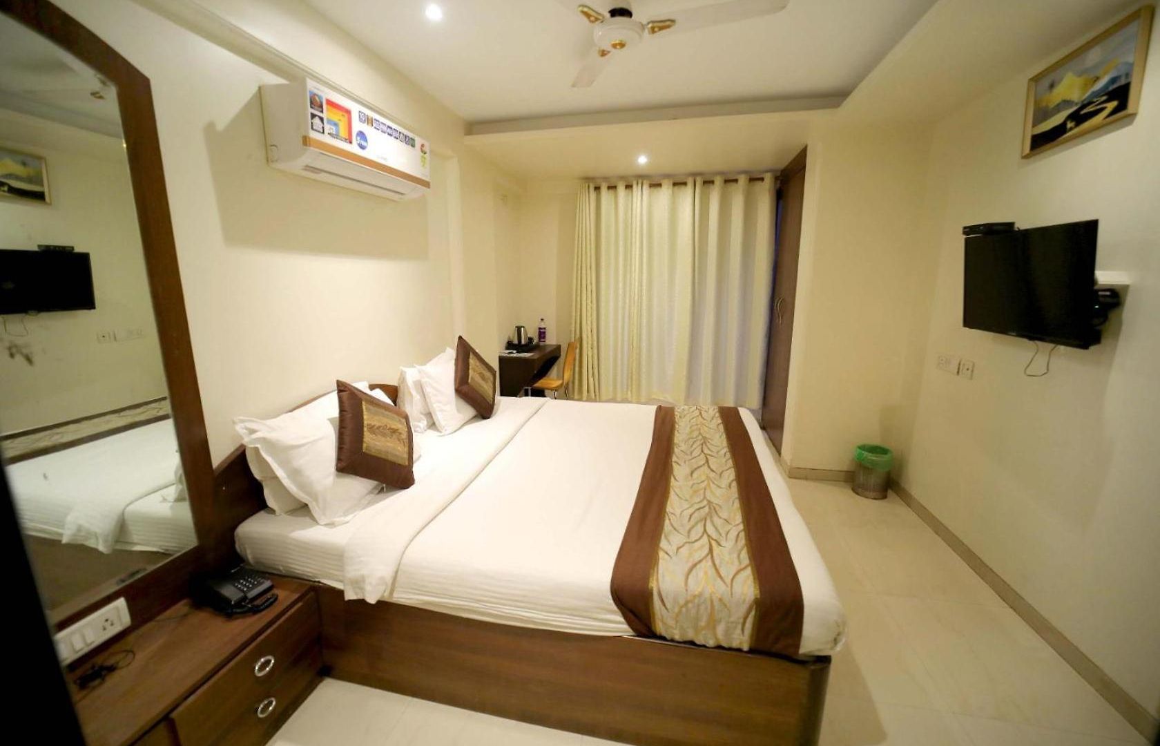 Panchvati Residency Andheri West 2*