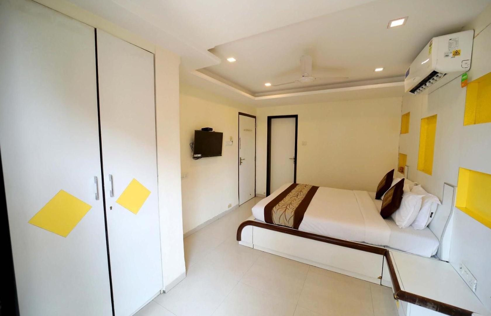 Panchvati Residency Andheri West Hotel