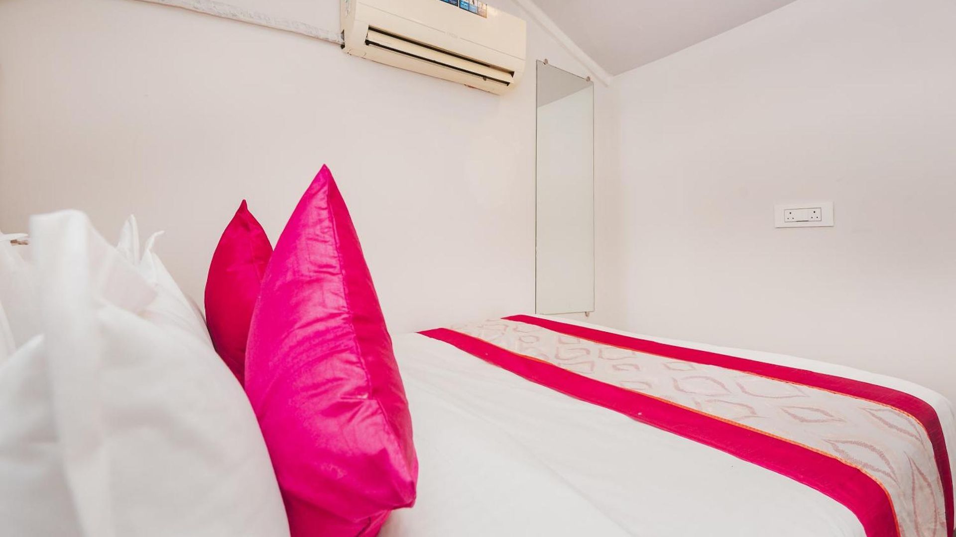 Hostel New Afra