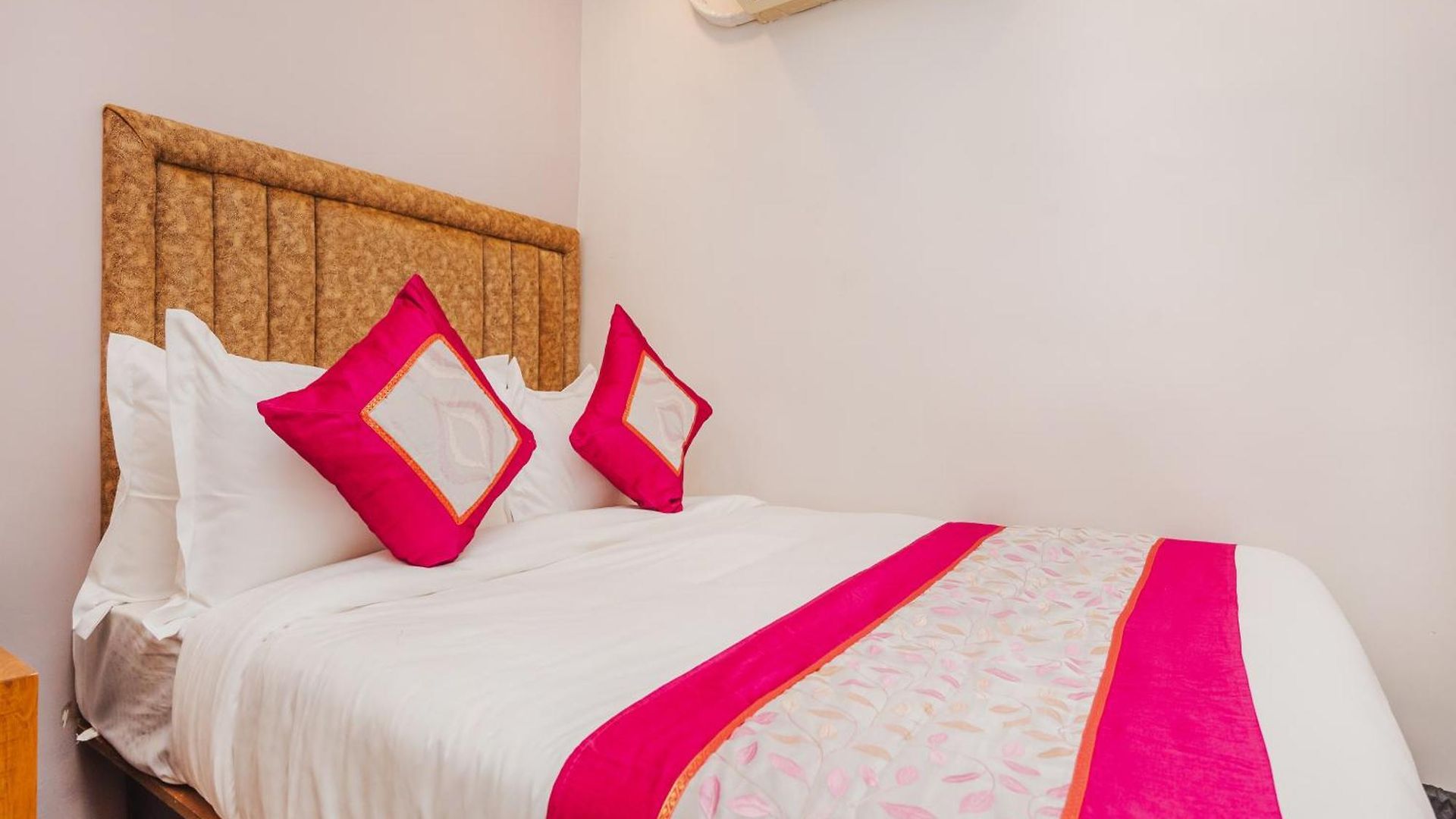 Hostel New Afra *