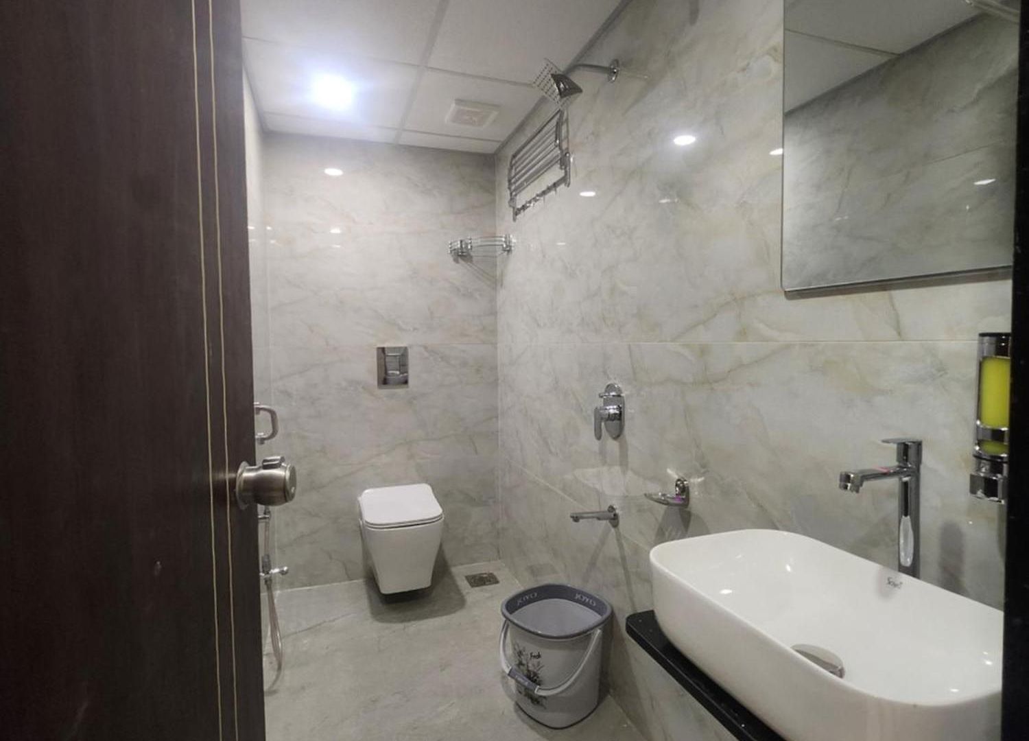 Elliott Hostel Mumbai