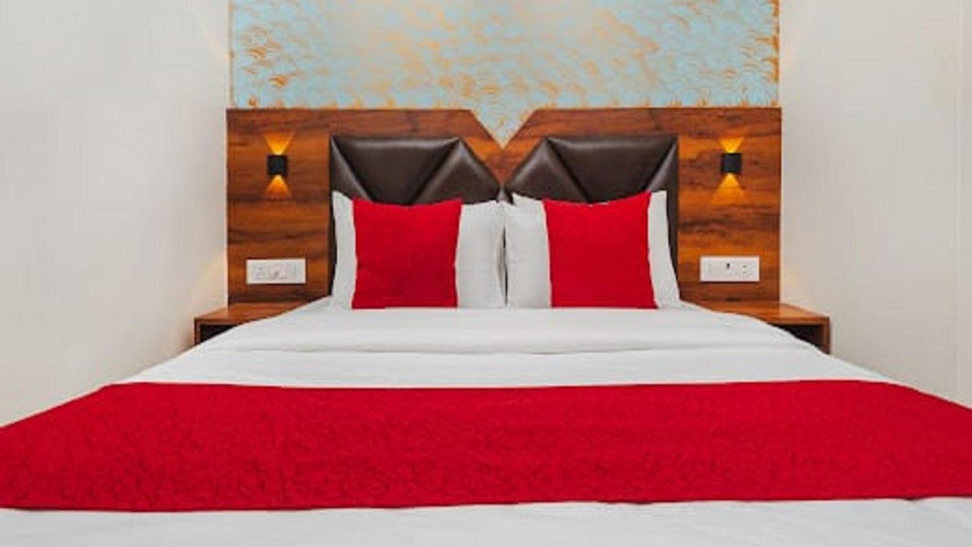 Golden Sands Near T2 International Airport *