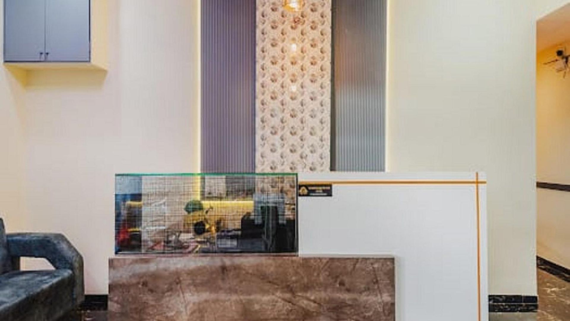 Apartment Golden Sands Near T2 International Airport Mumbai