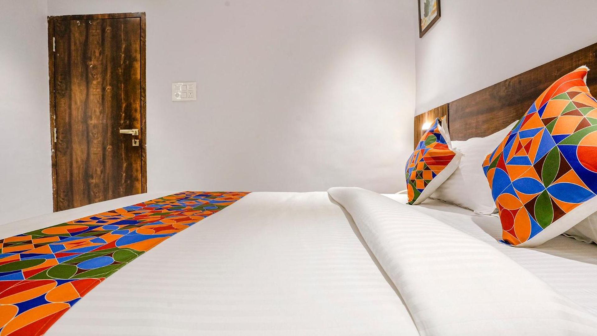 Fabhotel Peralz - Nr Boriwali Station * Mumbai