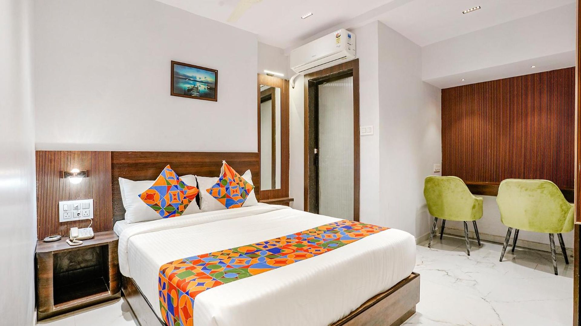 Fabhotel Peralz - Nr Boriwali Station