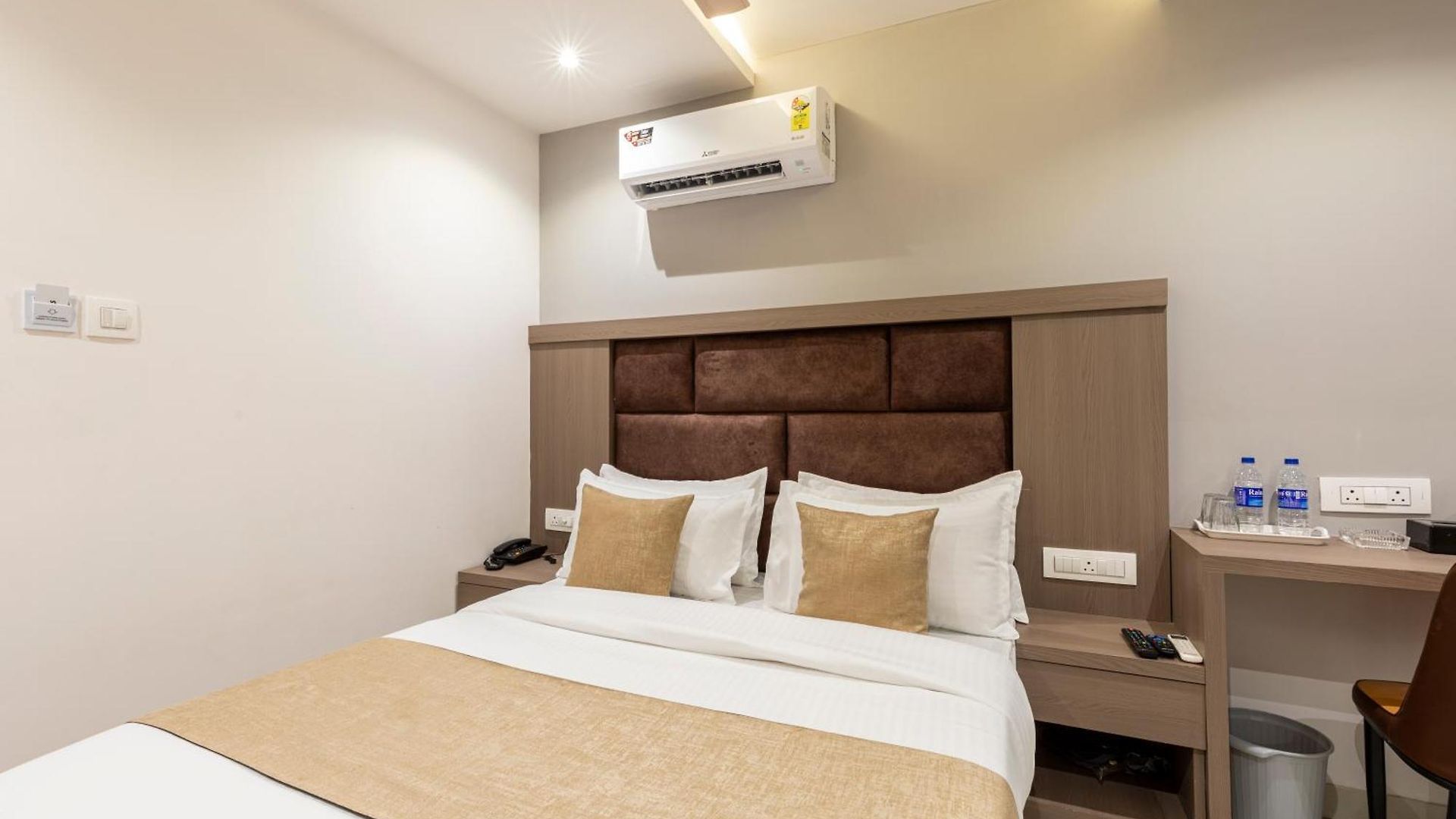 Hotel Metromax Andheri Mumbai