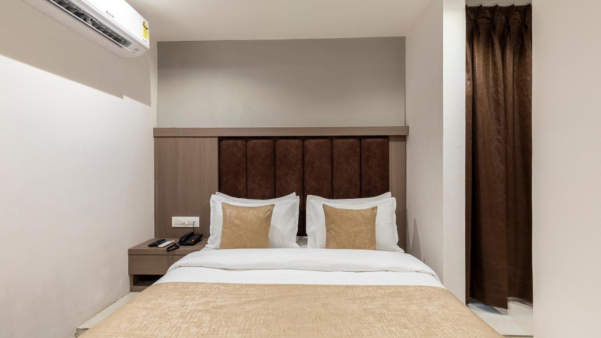 Hotel Metromax Andheri