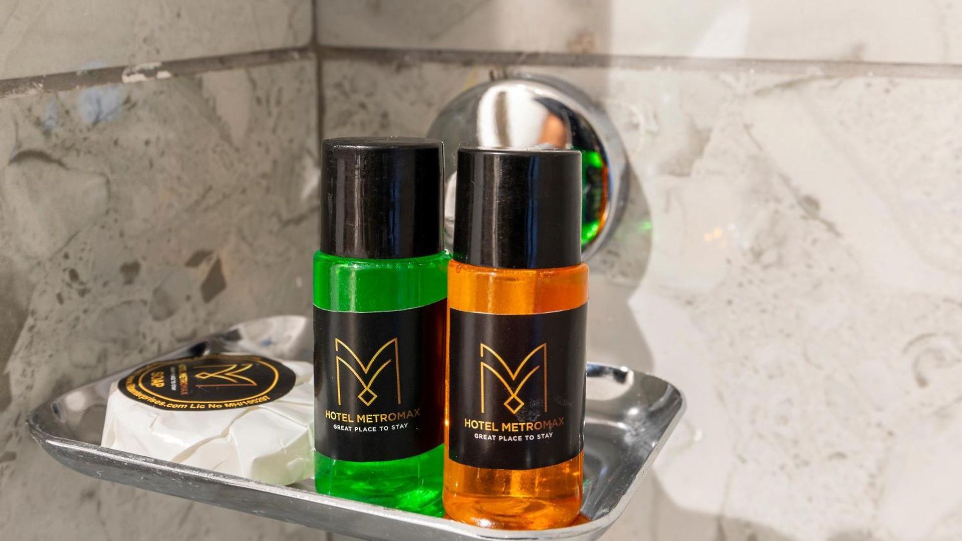 Metromax Andheri Hotel 3*
