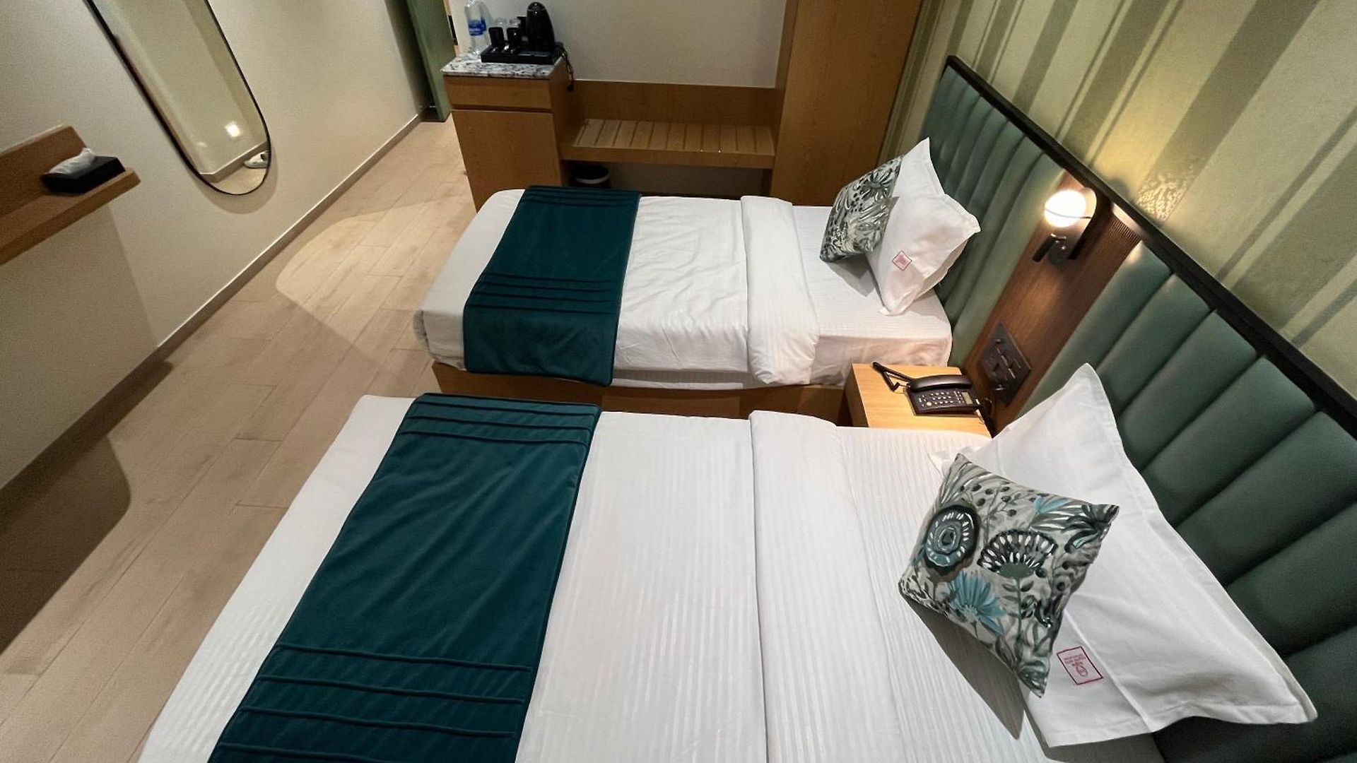 Esquire Near Bkc Hotel 3*