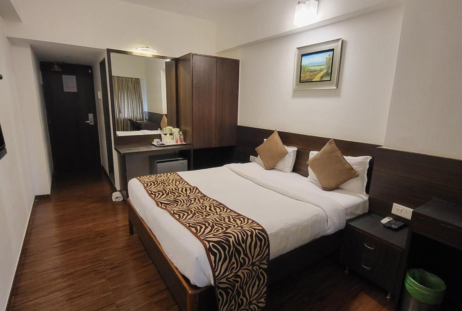 Hotel Maharana Chembur 2*