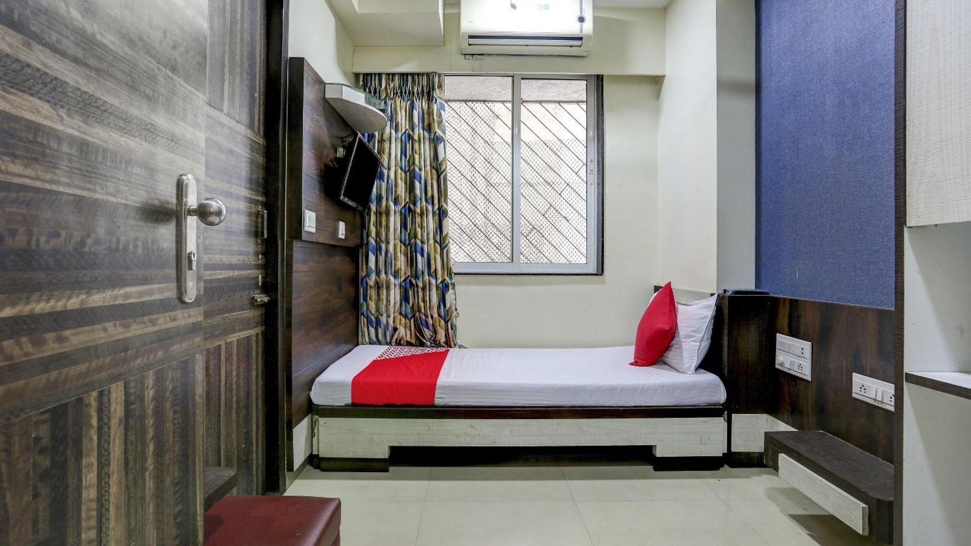 Fabhotel Nishita Mumbai