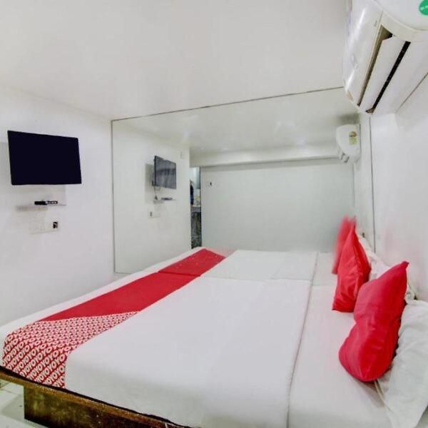 Bed & Breakfast Travels
