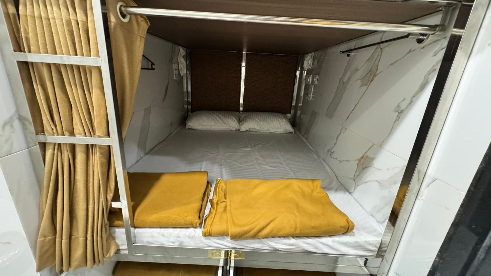 Hostel Elliott