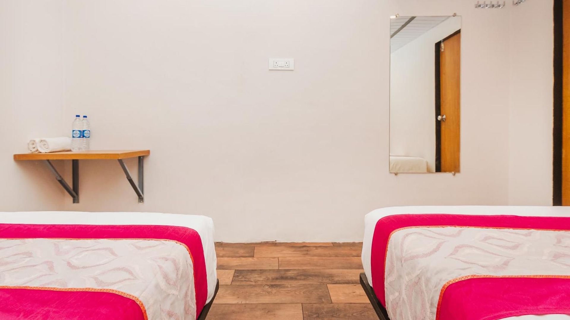 New Afra Hostel *