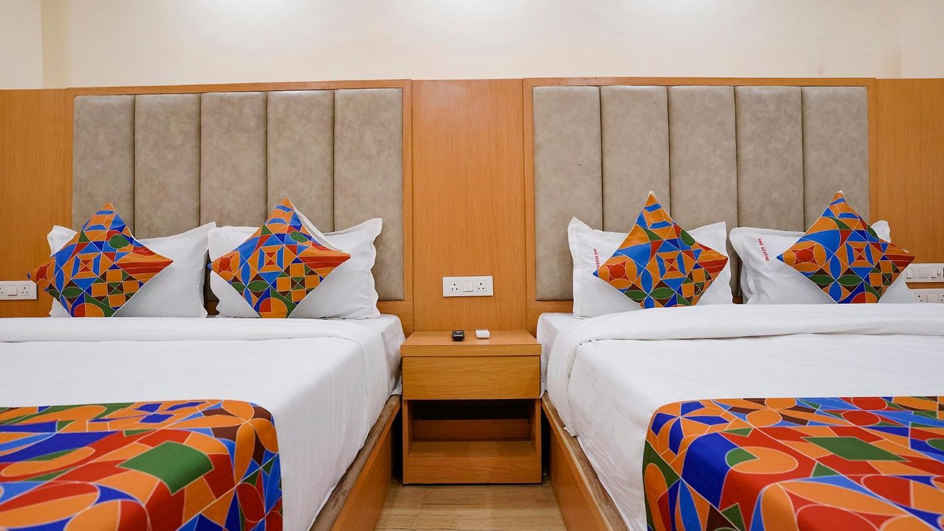 Fabhotel 7 Square - Nr Bkc