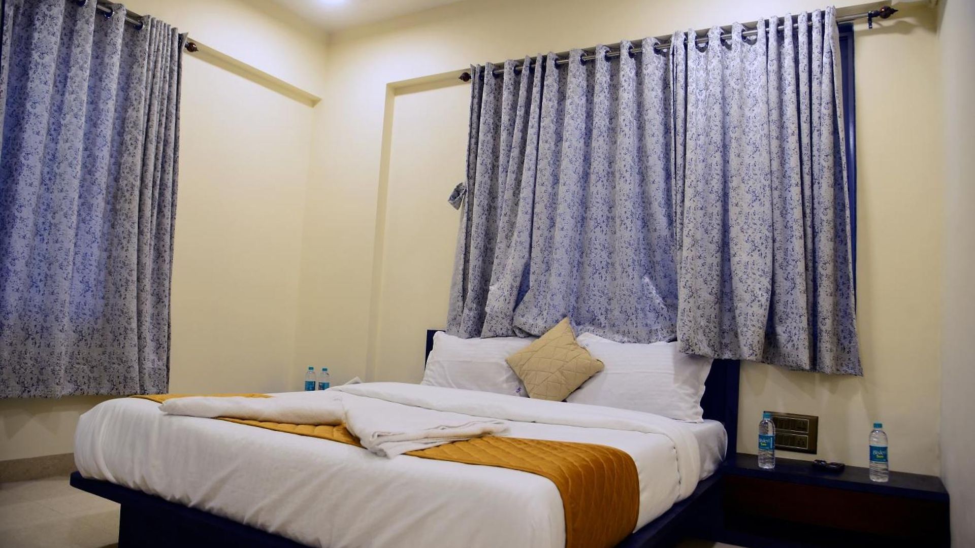 Smooth Checkin By Edition Blue 3* Mumbai