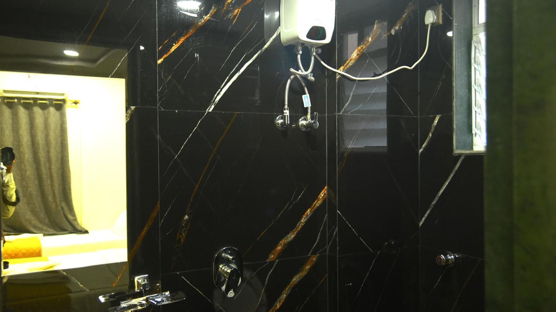 Smooth Checkin By Edition Blue Hotel 3*