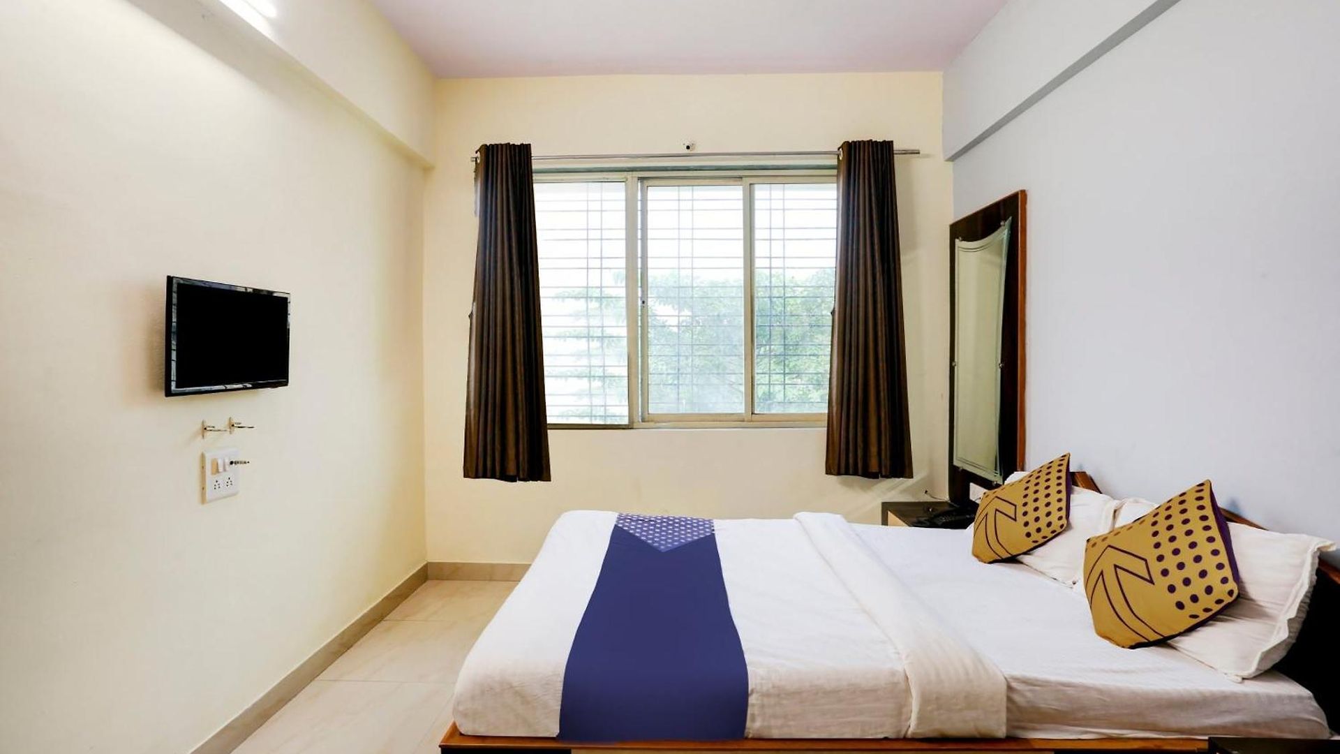 O Mayur Residency