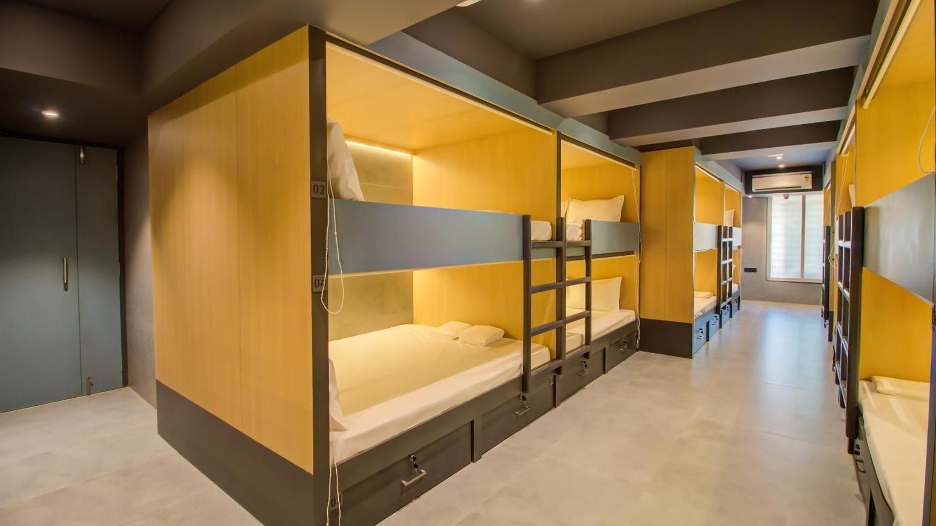 Dorms * Mumbai