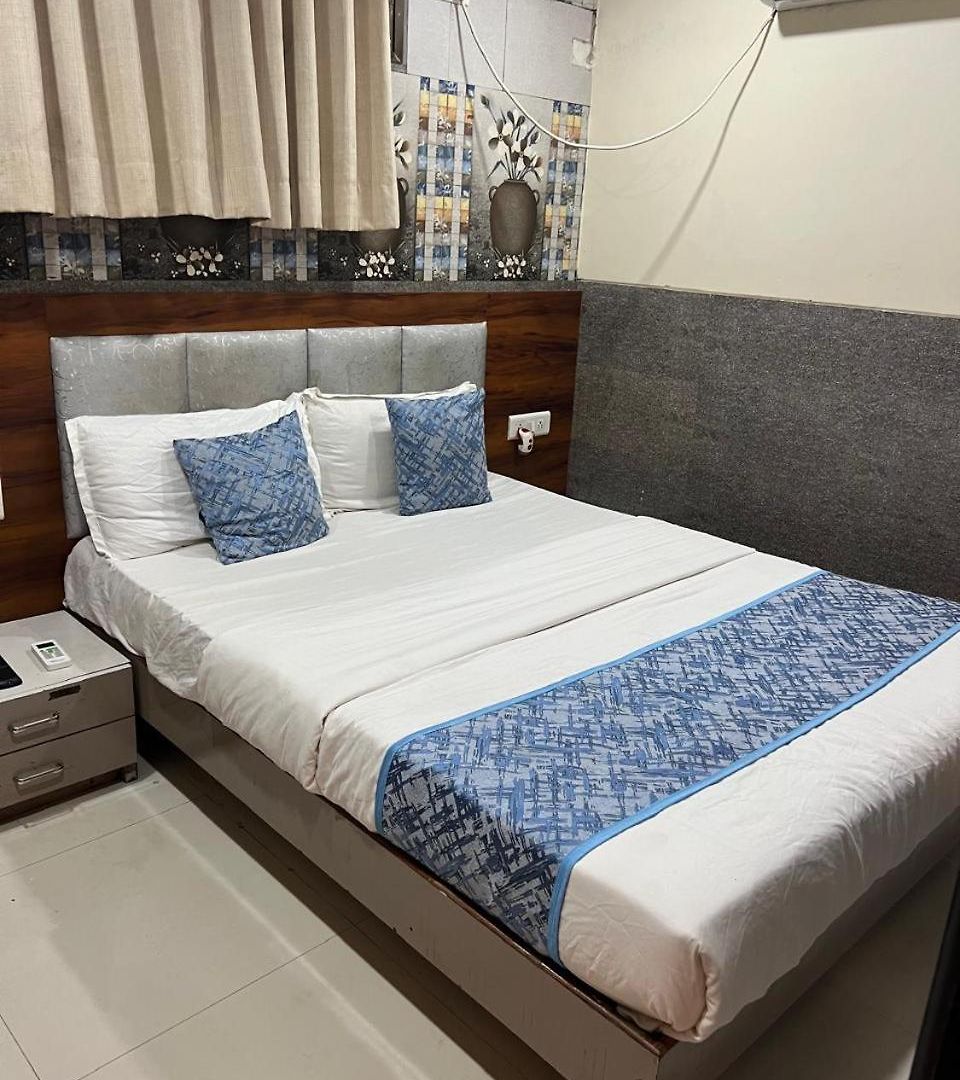 Kf Residency Hotel *