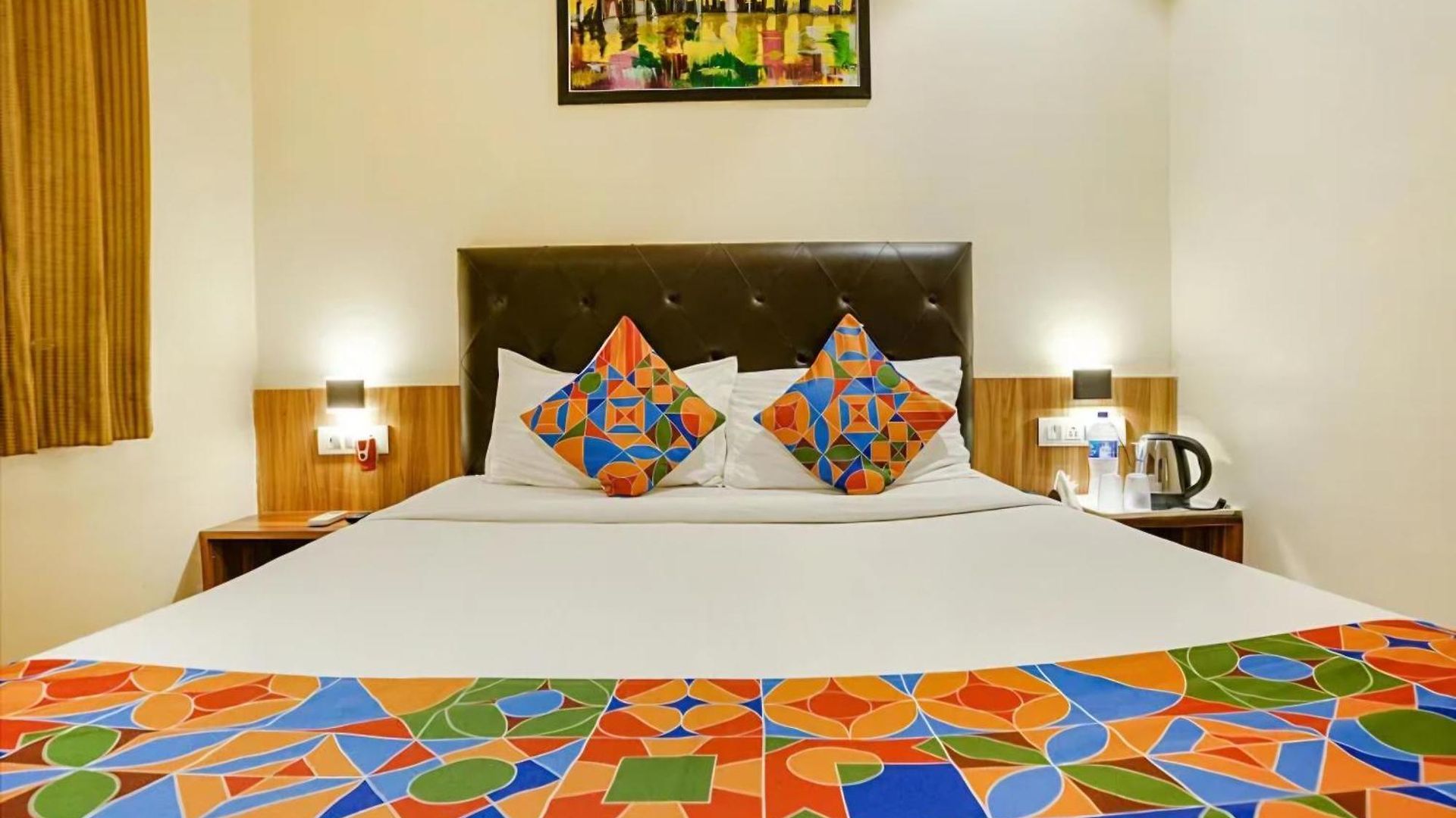 Hotel Deluxe Residency Nr- International Airport